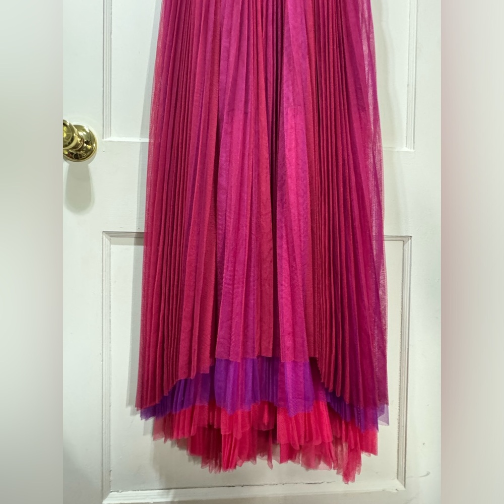 🦋 Summer Sale 🦋 LUCY PARIS PARKER TULLE DRESS IN MAGENTA IN PINK - Picture 4 of 9